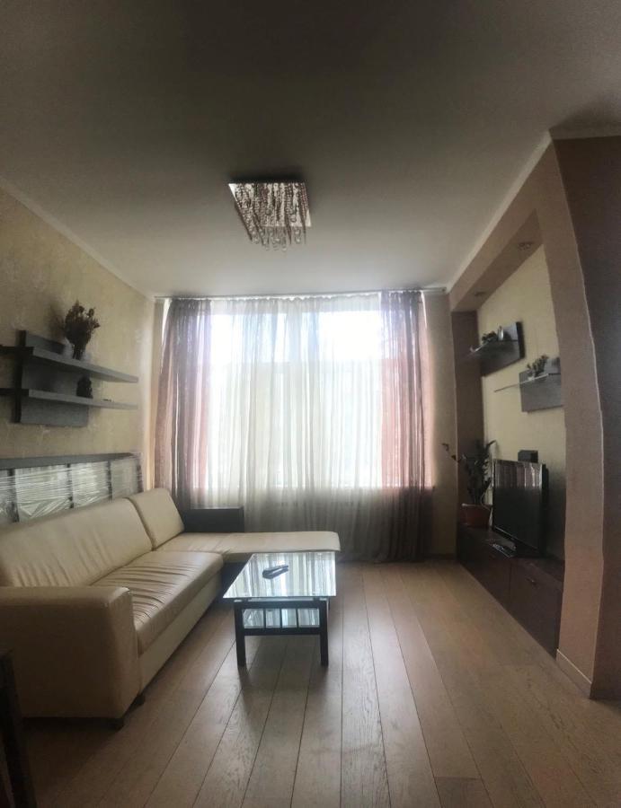 Apartments Near Park Peremohy Odessa Exteriör bild